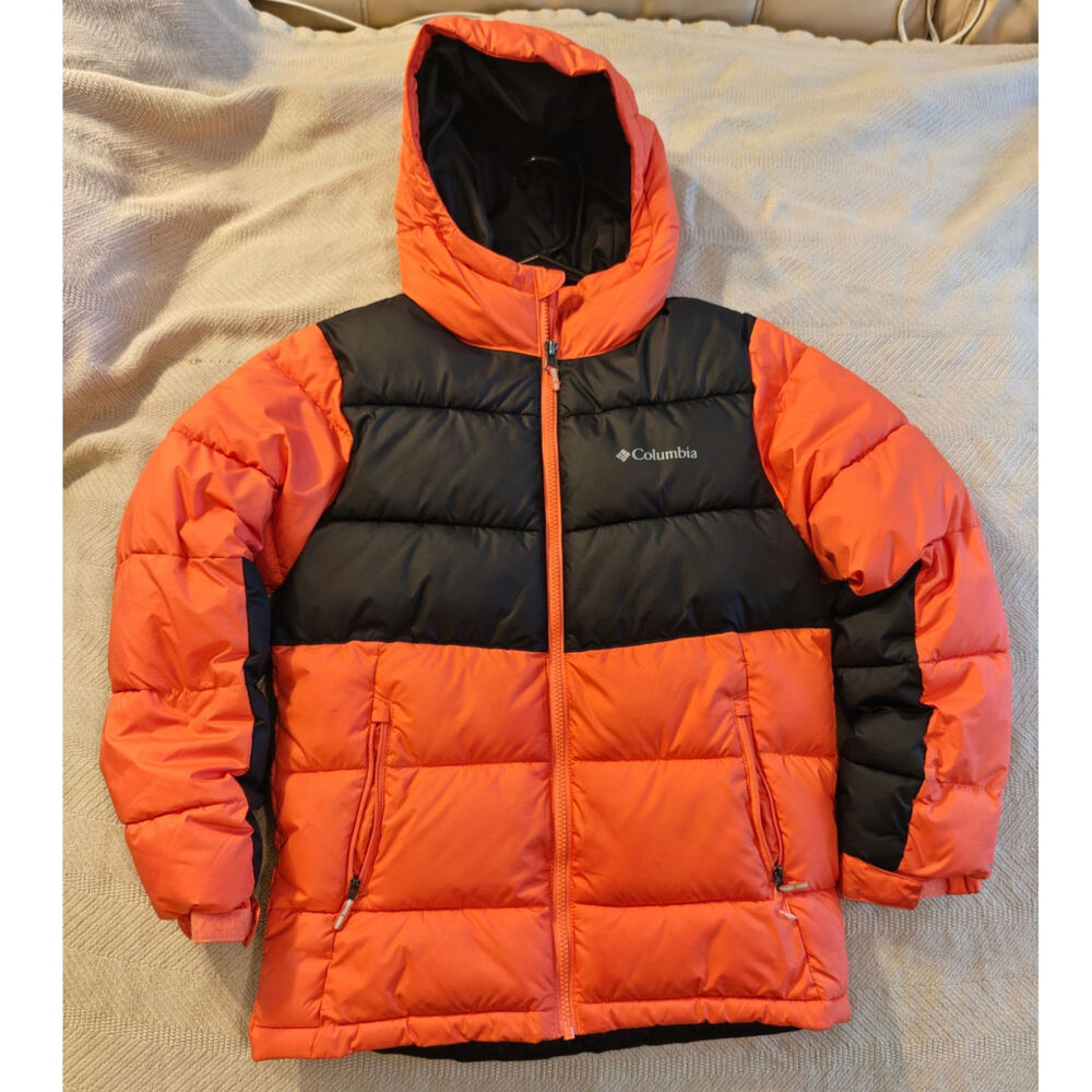 Columbia youth insulated Hooded Coat size M